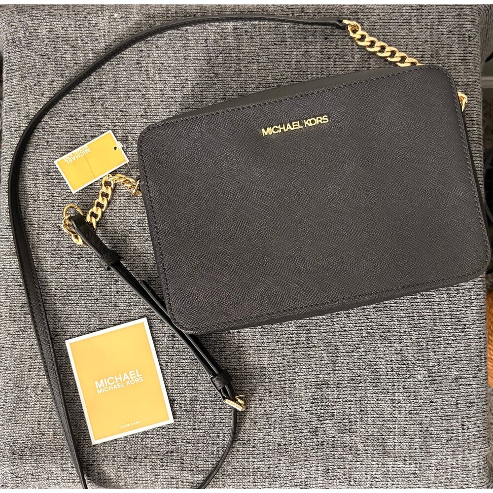 NWT Michael Kors Jet Set Large Saffiano Leather Crossbody Bag, Black